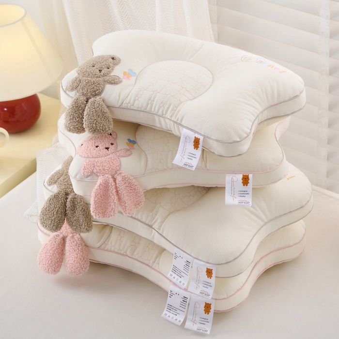 91家纺网 家纺一手货源 找家纺 （总）大熊2025新款毛巾绣儿童护颈枕