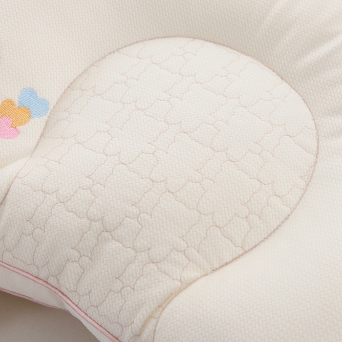 91家纺网 家纺一手货源 找家纺 大熊2025新款毛巾绣儿童护颈枕 多多熊粉色公主30*50儿童枕一只