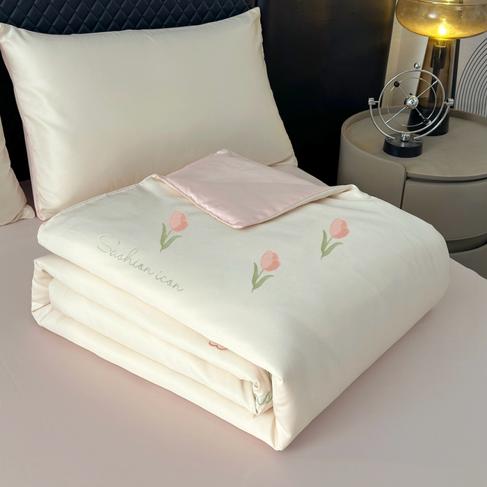 91家纺网 家纺一手货源 找家纺 （总）益多眠 2025新款水洗真丝刺绣夏被夏凉被空调被四件套