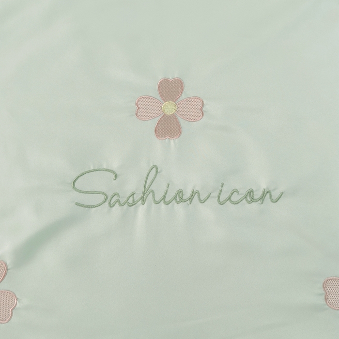 91家纺网 家纺一手货源 找家纺 益多眠 2025新款水洗真丝刺绣夏被夏凉被空调被四件套 幸运花瓣-水果奶黄