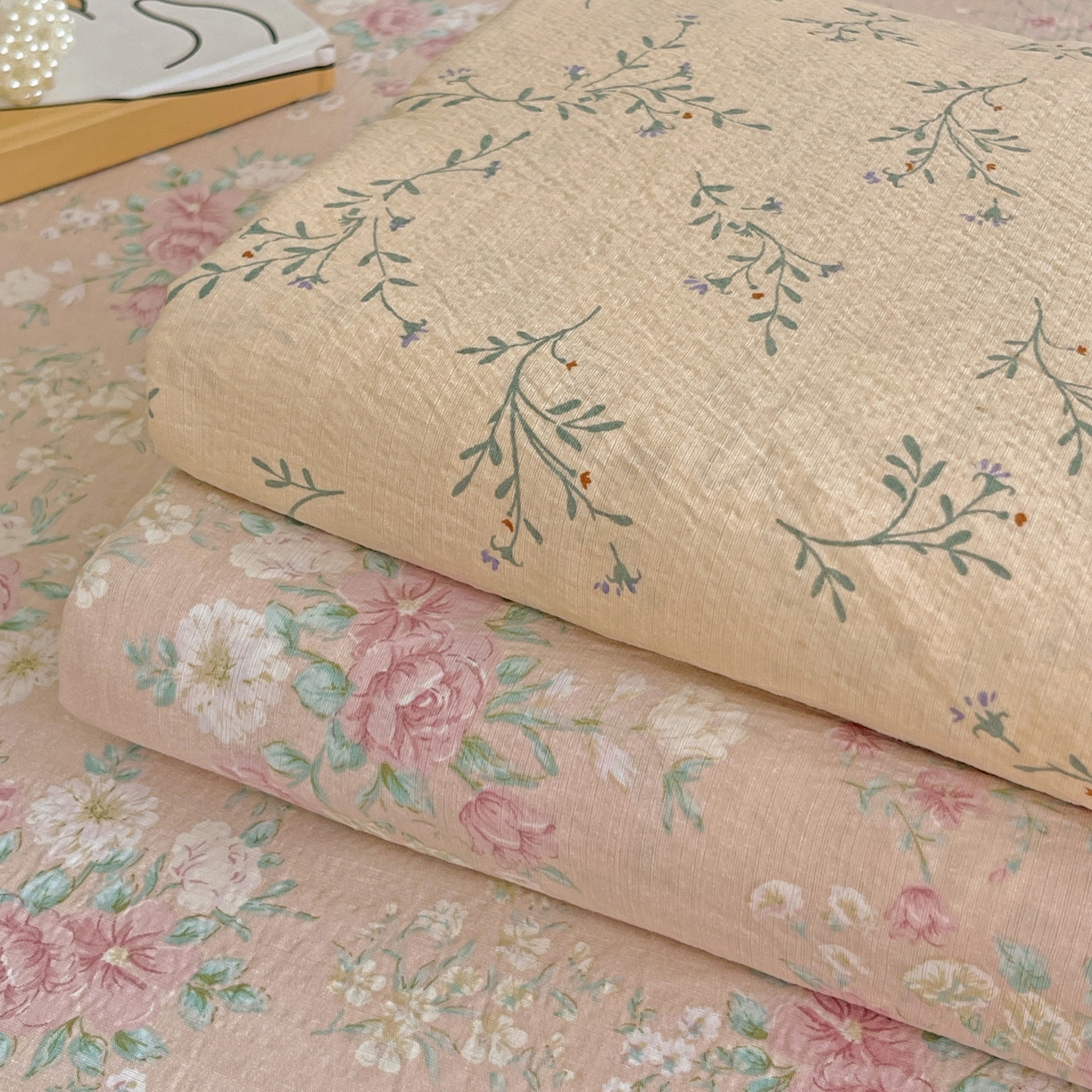 91家纺网 家纺一手货源 找家纺 初念 2025春夏新款云感纱印花单床单 爱如星辰