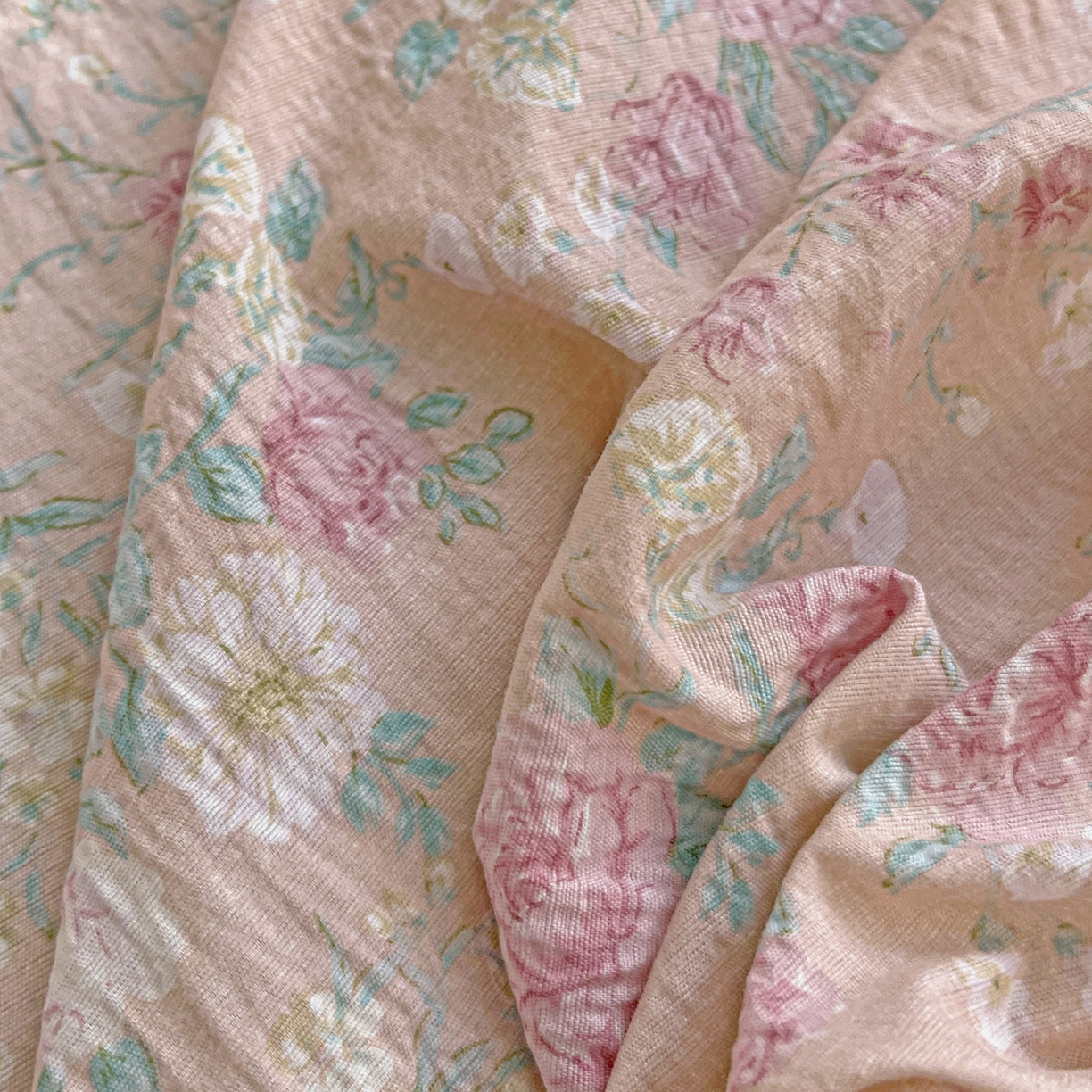 91家纺网 家纺一手货源 找家纺 初念 2025春夏新款云感纱印花单床单 爱如星辰