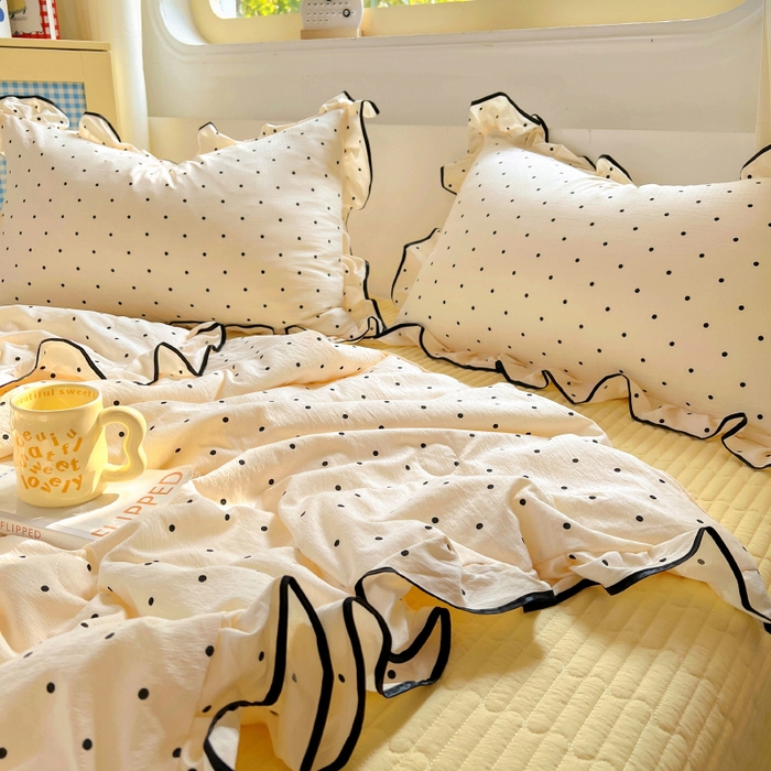 91家纺网 家纺一手货源 找家纺 美梦家纺 2025新款皱皱纱花边夏被床盖四件套 米波点