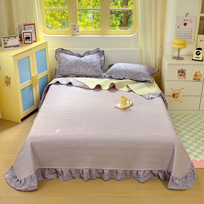 91家纺网 家纺一手货源 找家纺 美梦家纺 2025新款皱皱纱花边夏被床盖四件套 恋如青柠香