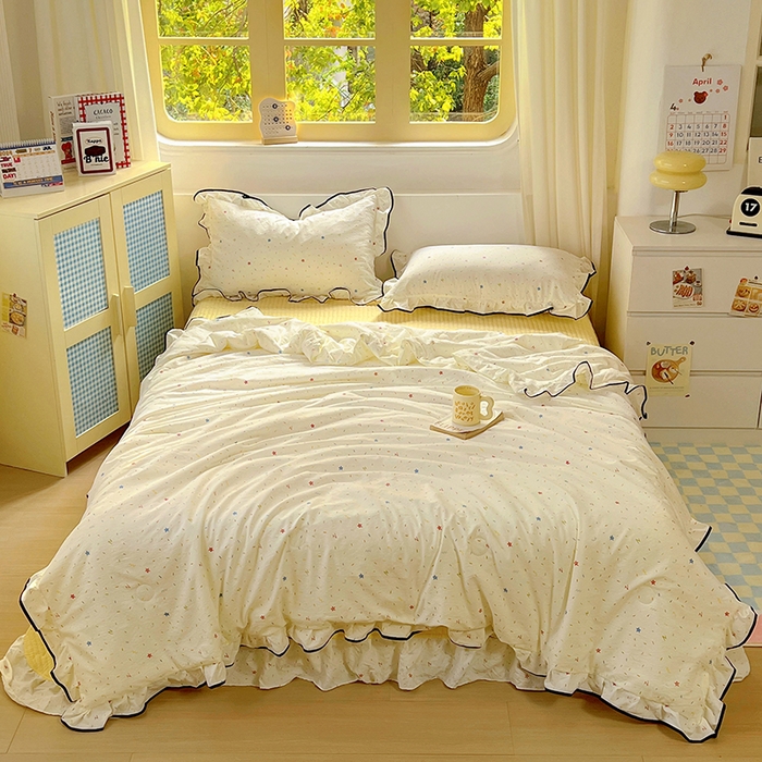 91家纺网 家纺一手货源 找家纺 美梦家纺 2025新款皱皱纱花边夏被床盖四件套 蜡笔画