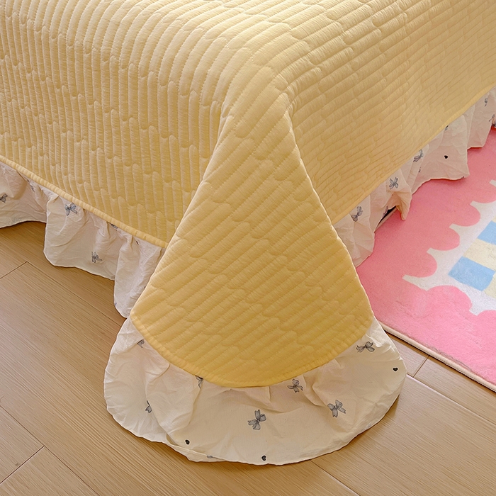 91家纺网 家纺一手货源 找家纺 美梦家纺 2025新款皱皱纱花边夏被床盖四件套 相思兰