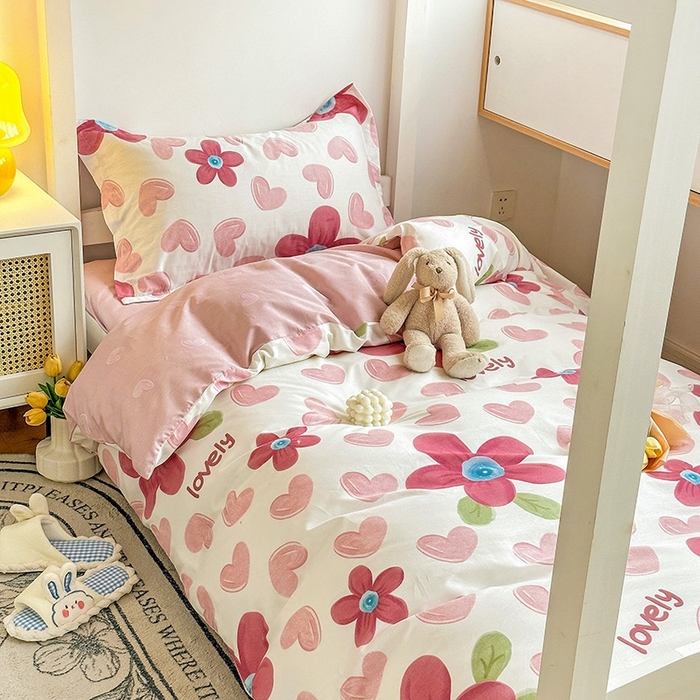 91家纺网 家纺一手货源 找家纺 恩泽2025印花学生三件套 梦入花香