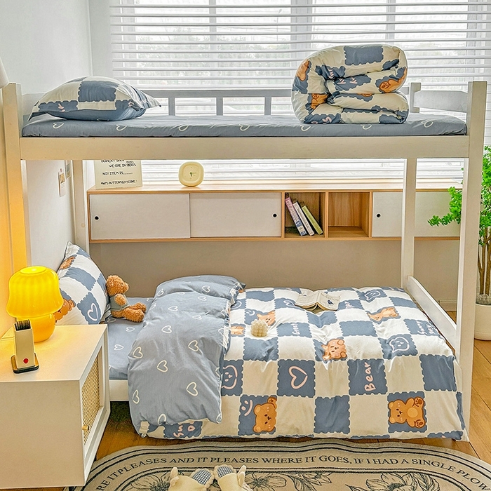 91家纺网 家纺一手货源 找家纺 恩泽2025印花学生三件套 心动熊仔