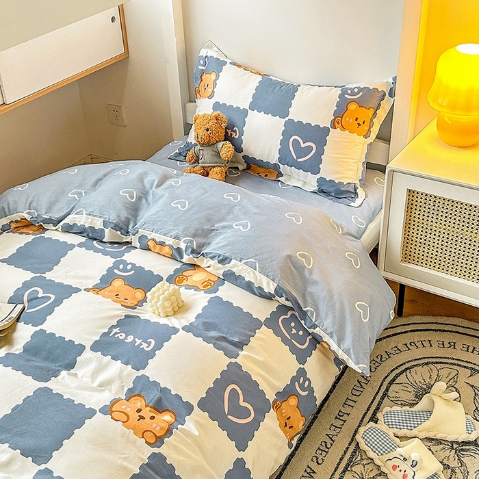 91家纺网 家纺一手货源 找家纺 恩泽2025印花学生三件套 心动熊仔