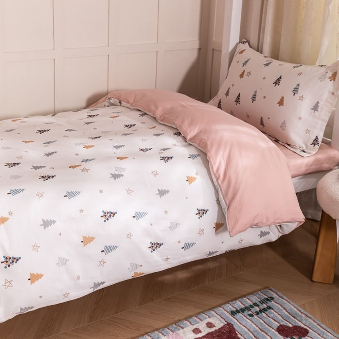 91家纺网 家纺一手货源 找家纺 锦罗绣 2025新款全棉双层纱学生套件三件套 小松树