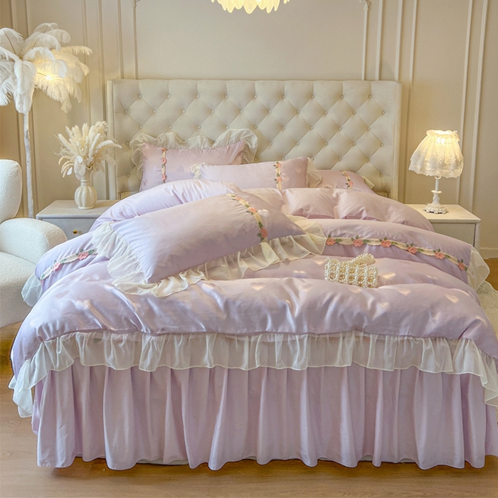 91家纺网 家纺一手货源 找家纺 瑞宝 2025新款法式花边全棉贡缎提花床裙款三件套-梦之语 梦之语-香芋紫