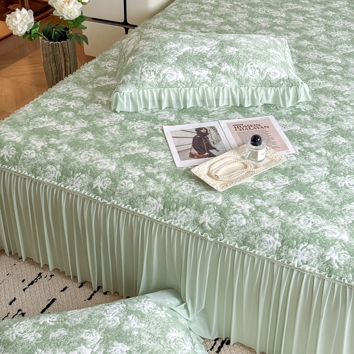 91家纺网 家纺一手货源 找家纺 九花鹿 2025新款PE双面提花床裙冰丝席-莫奈玫瑰 莫奈玫瑰-浅绿