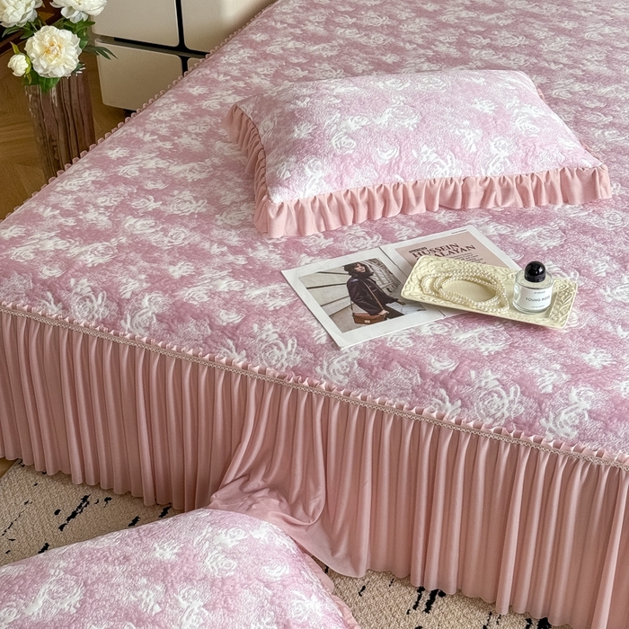 91家纺网 家纺一手货源 找家纺 （总）九花鹿 2025新款PE双面提花床裙冰丝席-莫奈玫瑰