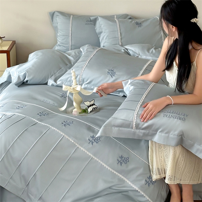 91家纺网 家纺一手货源 找家纺 宏羽纺家纺 2025新款100s全棉纯棉贡缎司马棉法式刺绣花边四件套 觅春-午后清晨