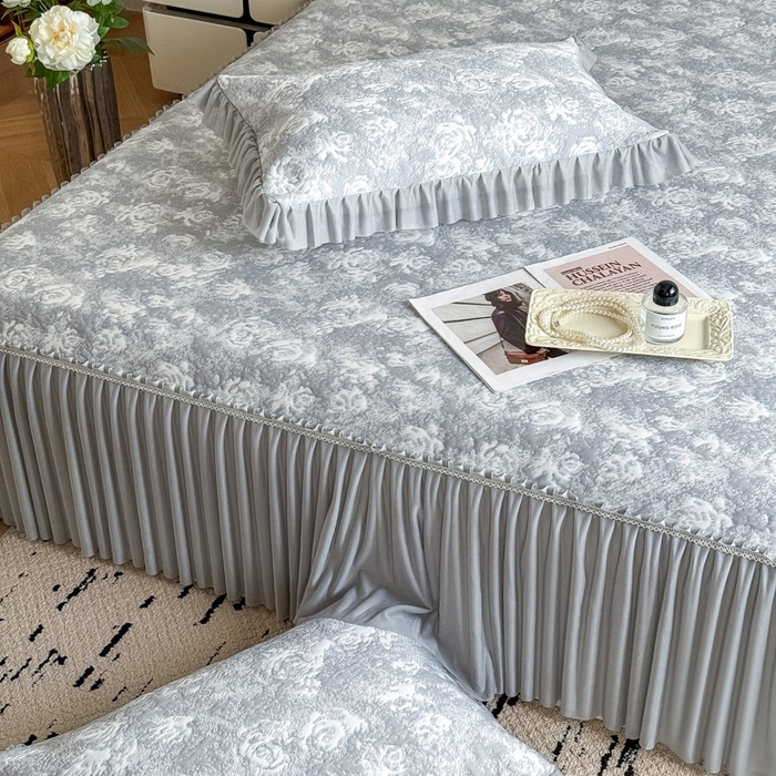 91家纺网 家纺一手货源 找家纺 九花鹿 2025新款PE双面提花床裙冰丝席-莫奈玫瑰 莫奈玫瑰-浅灰