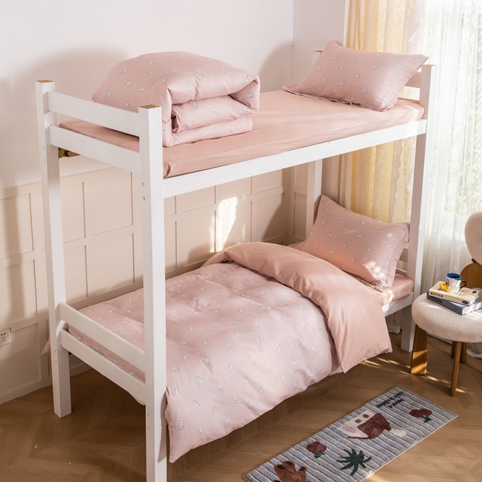 91家纺网 家纺一手货源 找家纺 锦罗绣 2025新款全棉双层纱学生套件三件套 好奇小狗