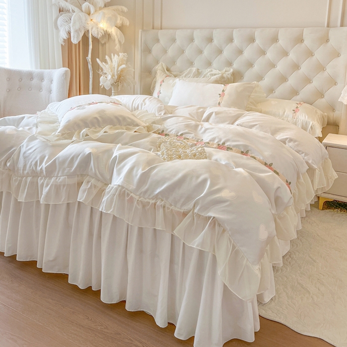 91家纺网 家纺一手货源 找家纺 （总）瑞宝 2025新款法式花边全棉贡缎提花床裙款四件套-梦之语（控价265起）