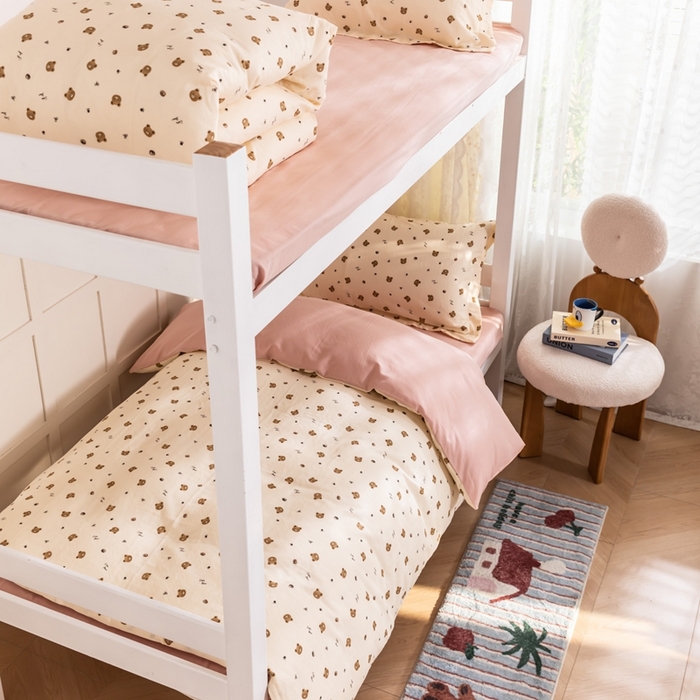 91家纺网 家纺一手货源 找家纺 锦罗绣 2025新款全棉双层纱学生套件三件套 呆萌熊