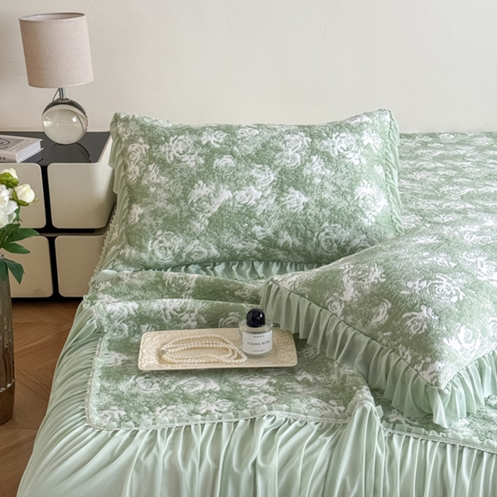 91家纺网 家纺一手货源 找家纺 九花鹿 2025新款PE双面提花床裙冰丝席-莫奈玫瑰 莫奈玫瑰-浅绿