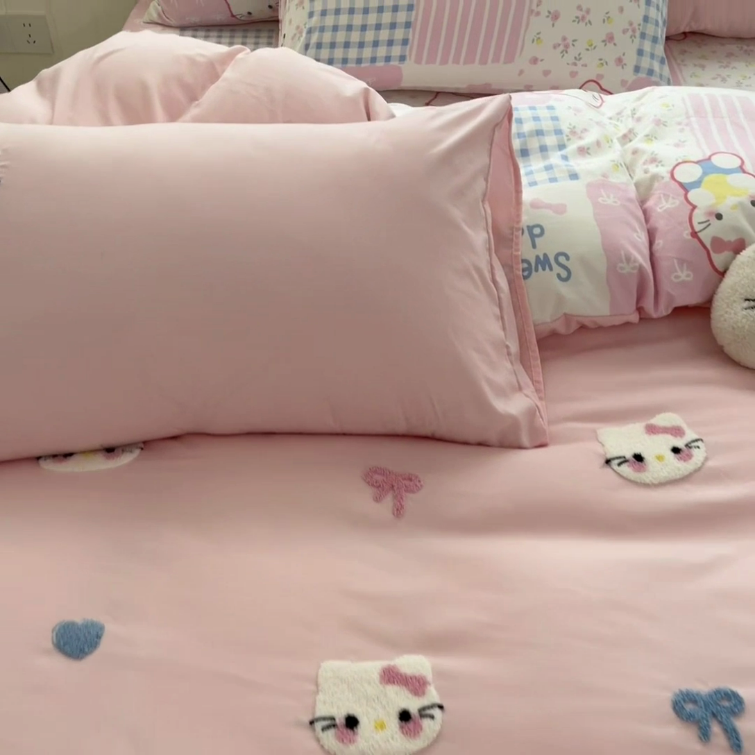 91家纺网 家纺一手货源 找家纺 如一 2025新款A类卡通印加毛巾绣水洗云朵棉四件套（提供买家秀） 好多猫