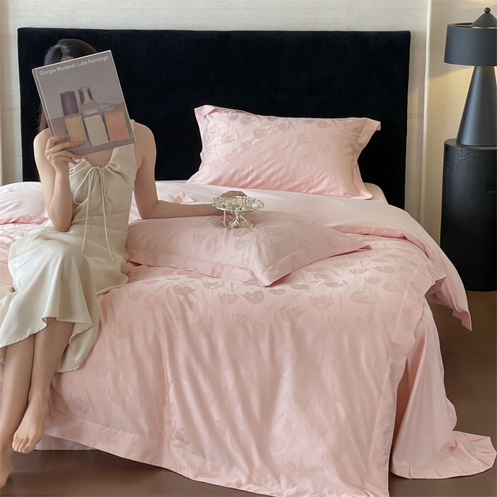 91家纺网 家纺一手货源 找家纺 凡客家居 2025新款100支（5050双股）长绒棉全棉提花四件套 郁金香-仙桃粉