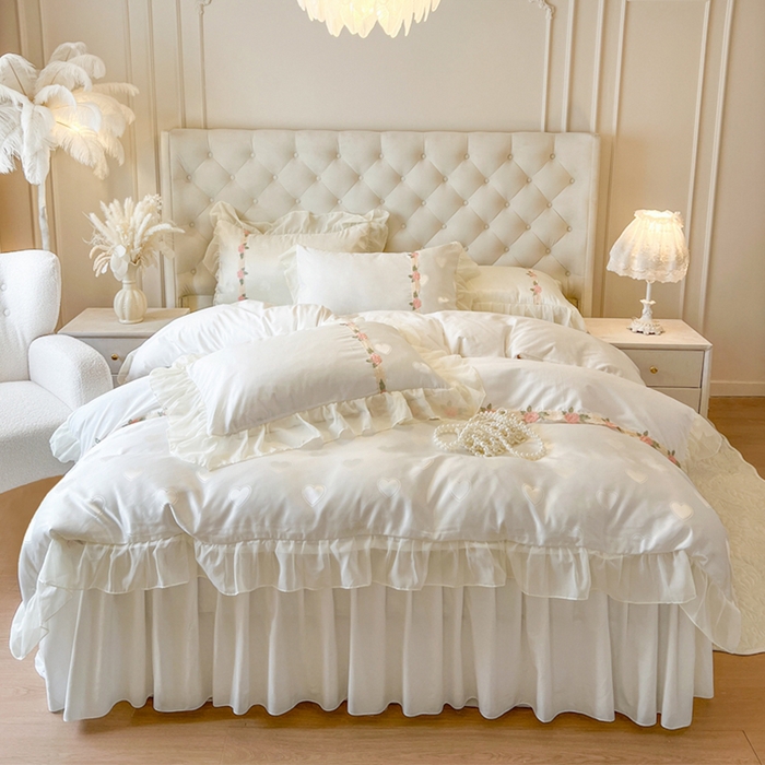 91家纺网 家纺一手货源 找家纺 （总）瑞宝 2025新款法式花边全棉贡缎提花床裙款四件套-梦之语（控价265起）