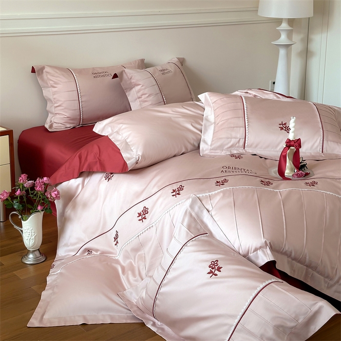 91家纺网 家纺一手货源 找家纺 宏羽纺家纺 2025新款100s全棉纯棉贡缎司马棉法式刺绣花边四件套 觅春-夹心粉