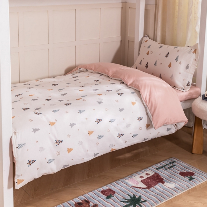 91家纺网 家纺一手货源 找家纺 锦罗绣 2025新款全棉双层纱学生套件三件套 小松树