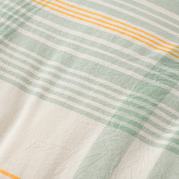 91家纺网 家纺一手货源 找家纺 易展2025新款无印水洗棉格子大豆冬被 缀纹黄