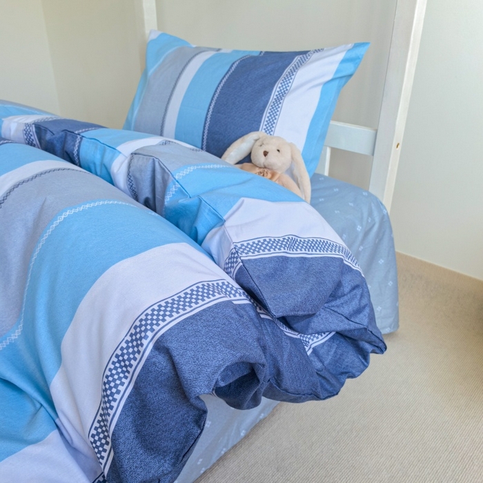 91家纺网 家纺一手货源 找家纺 锦彩家居 2025新款正宗13372全棉学生三件套全棉印花学生宿舍上下铺三件套（量大可定制价格可谈）提供买家秀 莫拉条纹