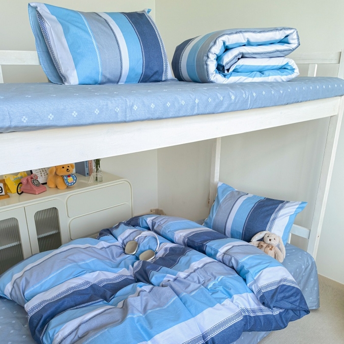 91家纺网 家纺一手货源 找家纺 锦彩家居 2025新款正宗13372全棉学生三件套全棉印花学生宿舍上下铺三件套（量大可定制价格可谈）提供买家秀 莫拉条纹