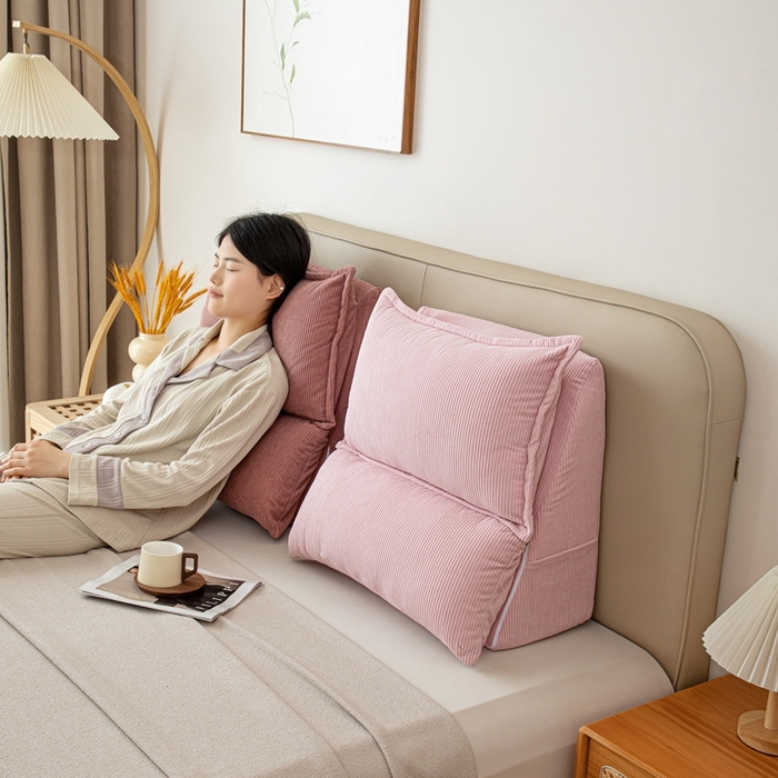 91家纺网 家纺一手货源 找家纺 沐沐家纺 2026新款灯芯绒立体护腰靠枕 立体灯芯绒-樱花粉