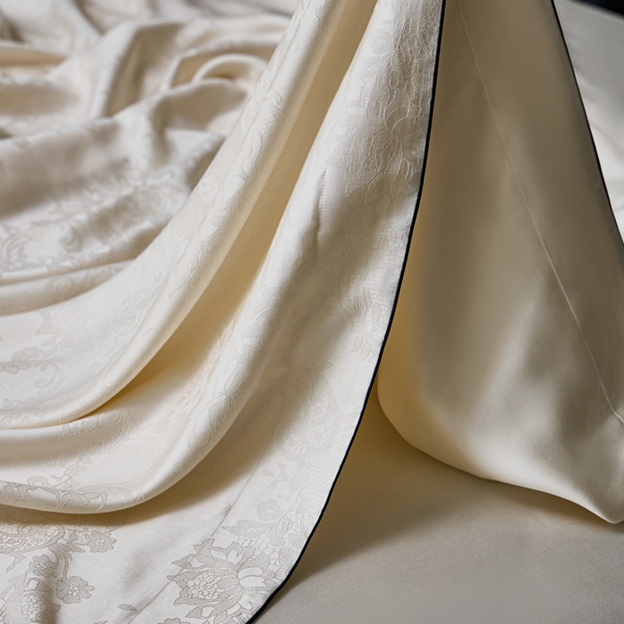 91家纺网 家纺一手货源 找家纺 涞澳家纺 2025新款天丝提花四件套 芳庭-月光白