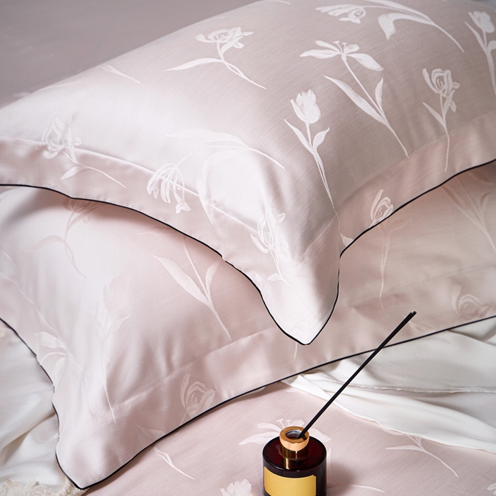 91家纺网 家纺一手货源 找家纺 涞澳家纺 2025新款天丝提花四件套 叶茂-粉