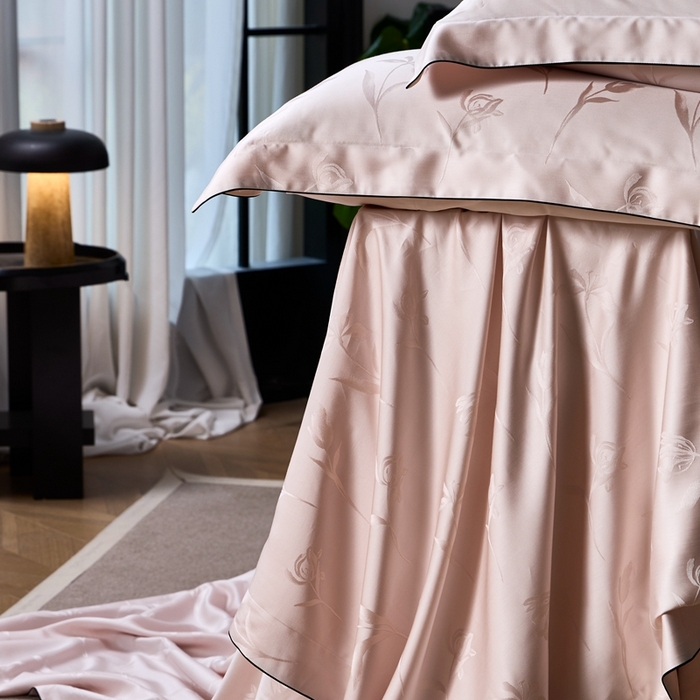 91家纺网 家纺一手货源 找家纺 涞澳家纺 2025新款天丝提花四件套 叶茂-粉