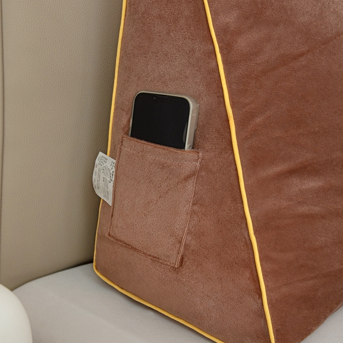 91家纺网 家纺一手货源 找家纺 沐沐2026新款宝宝绒三角靠背 咖啡色