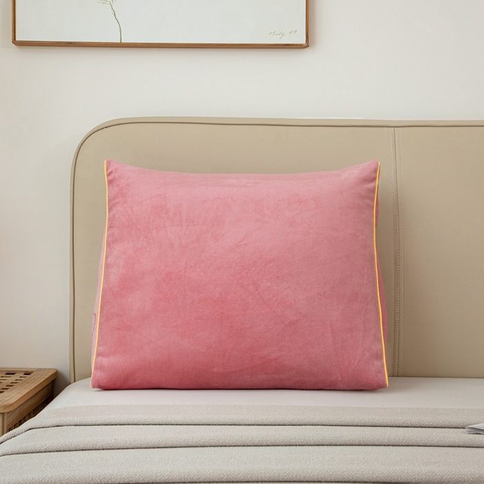 91家纺网 家纺一手货源 找家纺 沐沐2026新款宝宝绒三角靠背 玫粉色