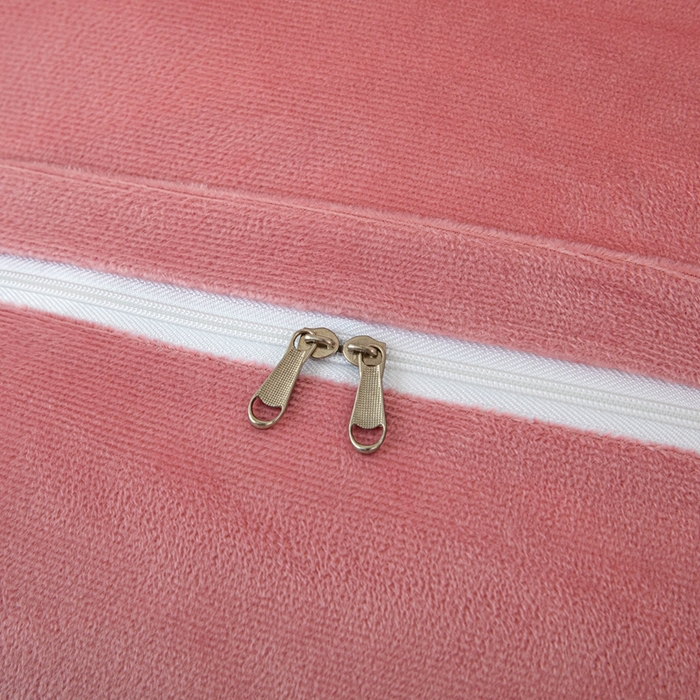 91家纺网 家纺一手货源 找家纺 沐沐2026新款宝宝绒三角靠背 玫粉色