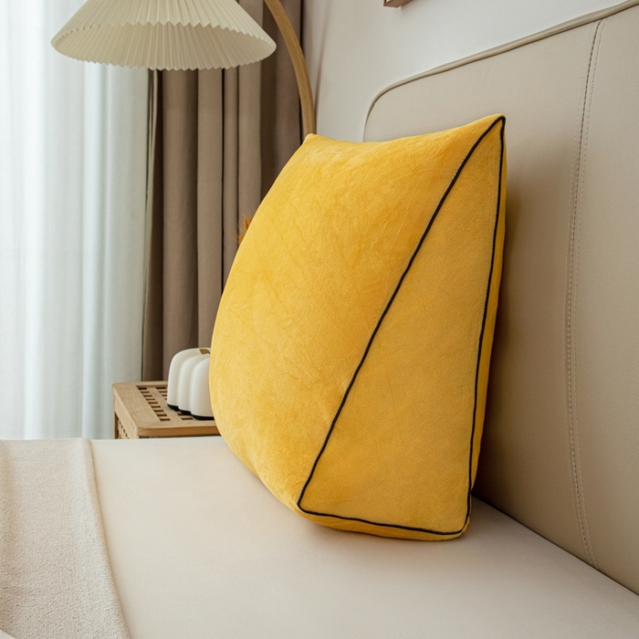 91家纺网 家纺一手货源 找家纺 沐沐2026新款宝宝绒三角靠背 明黄色