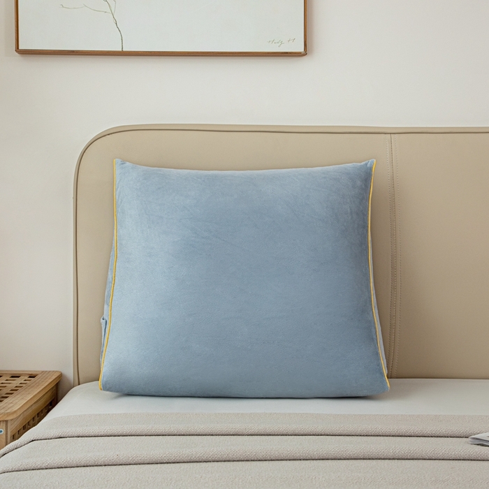 91家纺网 家纺一手货源 找家纺 沐沐2026新款宝宝绒三角靠背 浅灰色