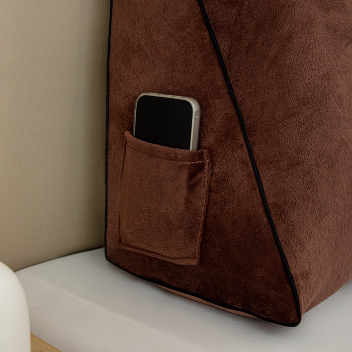 91家纺网 家纺一手货源 找家纺 沐沐2026新款宝宝绒三角靠背 棕色