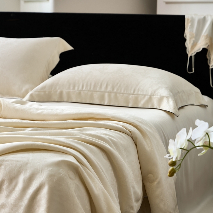 91家纺网 家纺一手货源 找家纺 （总）涞澳家纺 2025新款天丝提花夏被