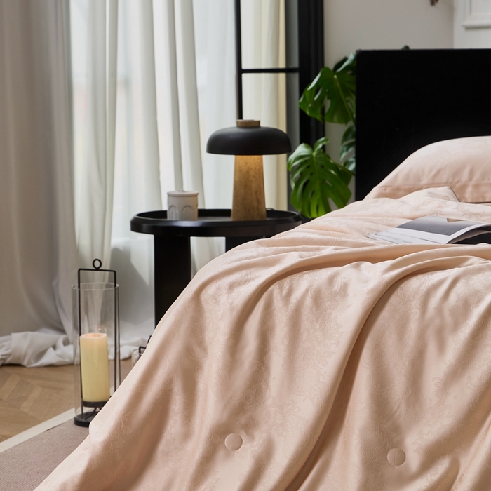 91家纺网 家纺一手货源 找家纺 涞澳家纺 2025新款天丝提花夏被 芳庭-棕玉