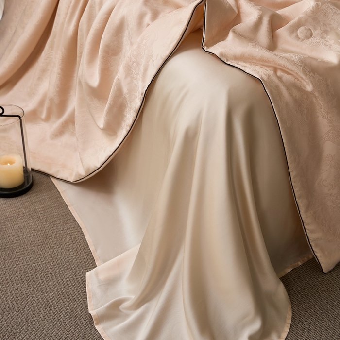 91家纺网 家纺一手货源 找家纺 涞澳家纺 2025新款天丝提花夏被 芳庭-棕玉