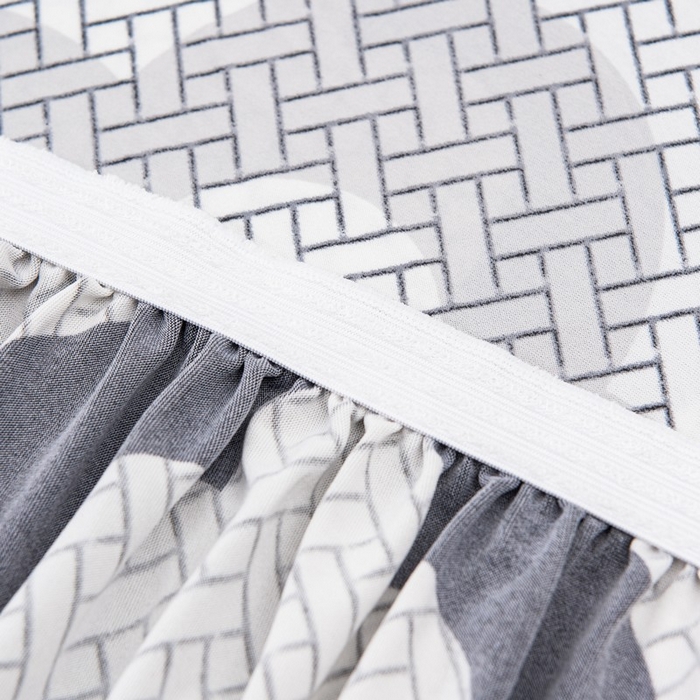 91家纺网 家纺一手货源 找家纺 兴妮雅家纺 2025新款冯赛英花边沙发套 格纹花朵