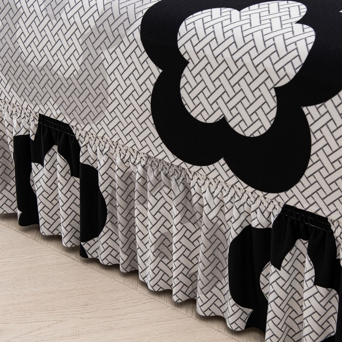 91家纺网 家纺一手货源 找家纺 兴妮雅家纺 2025新款冯赛英花边沙发套 格纹花朵