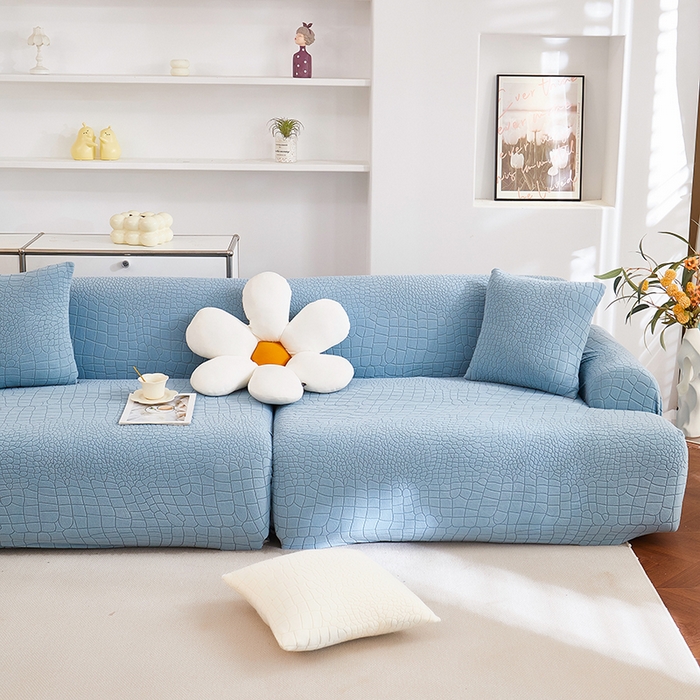 91家纺网 家纺一手货源 找家纺 （总）丝绮鹿 2025新款雕花绒水立方沙发套松紧款（直排图）