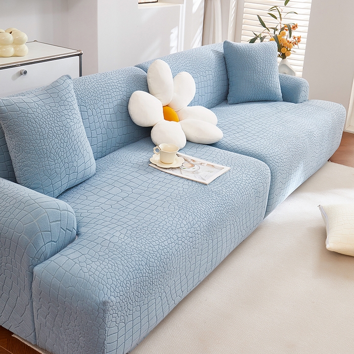 91家纺网 家纺一手货源 找家纺 （总）丝绮鹿 2025新款雕花绒水立方沙发套松紧款（直排图）