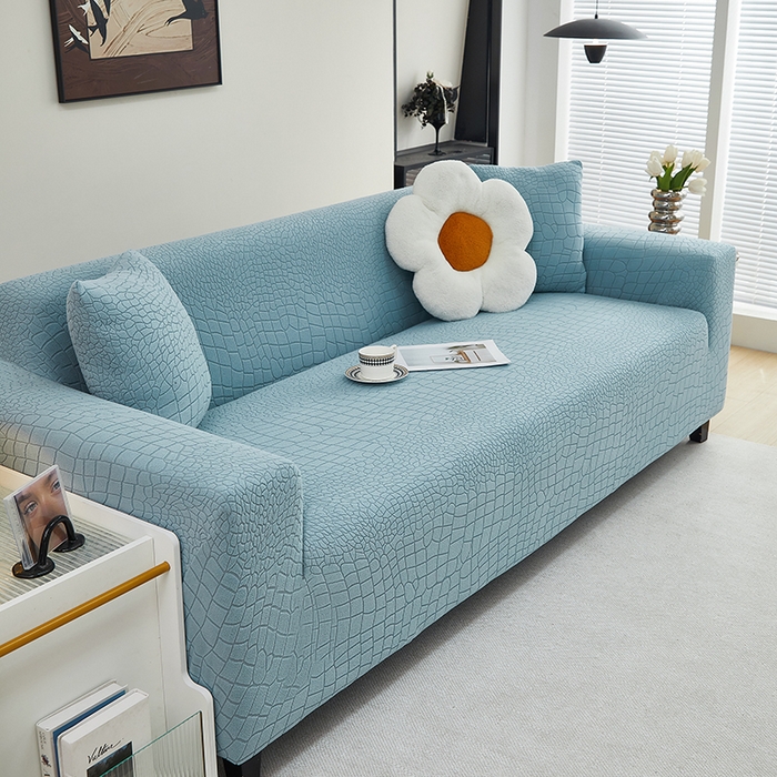 91家纺网 家纺一手货源 找家纺 （总）丝绮鹿 2025新款雕花绒水立方沙发套松紧款（三人图）