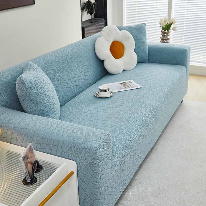 91家纺网 家纺一手货源 找家纺 （总）丝绮鹿 2025新款雕花绒水立方沙发套松紧款（三人图）